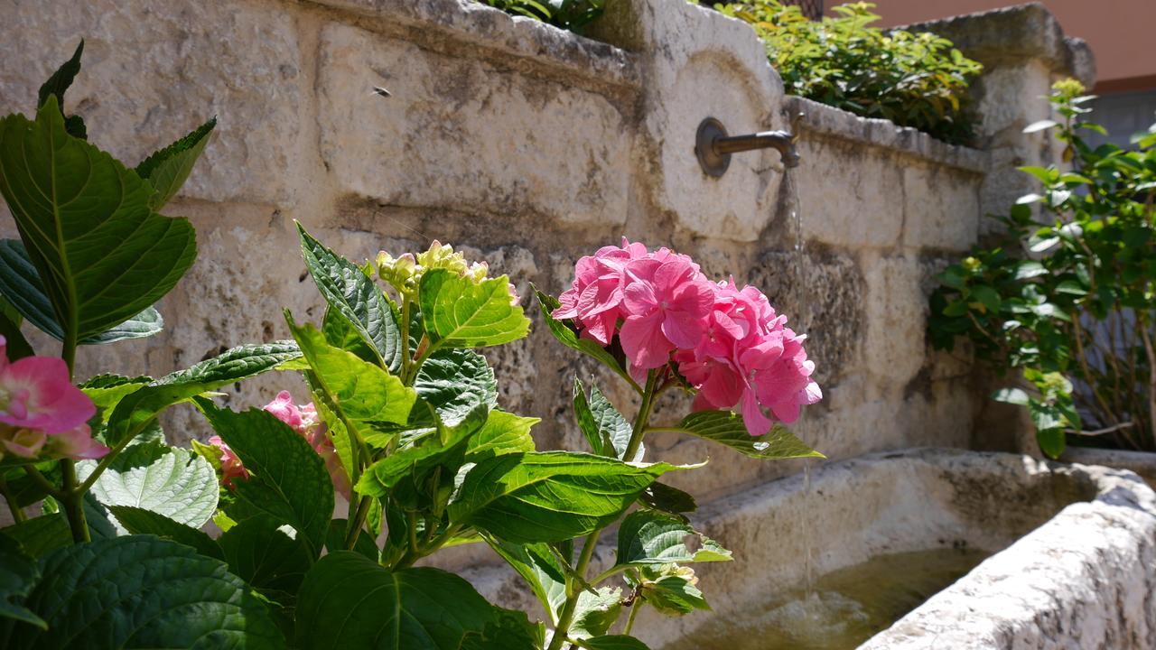 Fontana Vecchia Bed & Breakfast Atina Ngoại thất bức ảnh